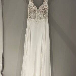 Elegant Wedding Dress